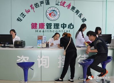 鄖西縣人民醫(yī)院到麻城市中醫(yī)醫(yī)院參觀(guān)考察